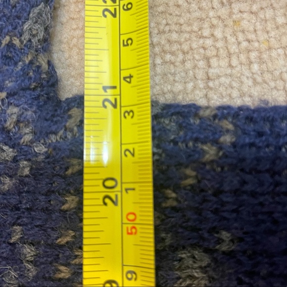 GAP Vintage Zip Up Wool Sweater - Picture 10 of 10